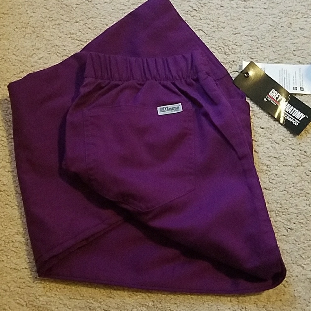Scrub pants